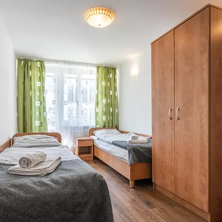 Osrodek Wypoczynkowy Diuna * 莱鲍