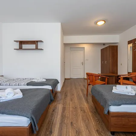 Osrodek Wypoczynkowy Diuna 假日公园 莱鲍